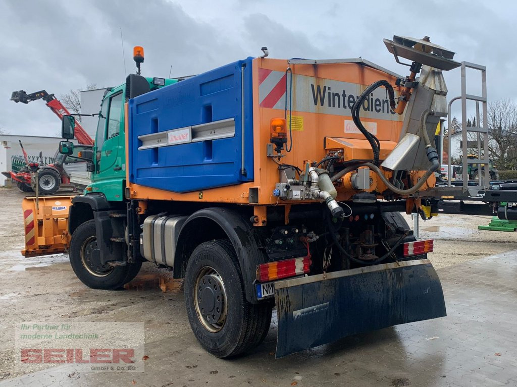 Mercedes-Benz Unimog U 500 + Salzstreuer + Schneeschild - Vozidlo na odpratávanie snehu: obrázok 5 Mercedes-Benz Unimog U 500 + Salzstreuer + Schneeschild - Vozidlo na odpratávanie snehu: obrázok 5