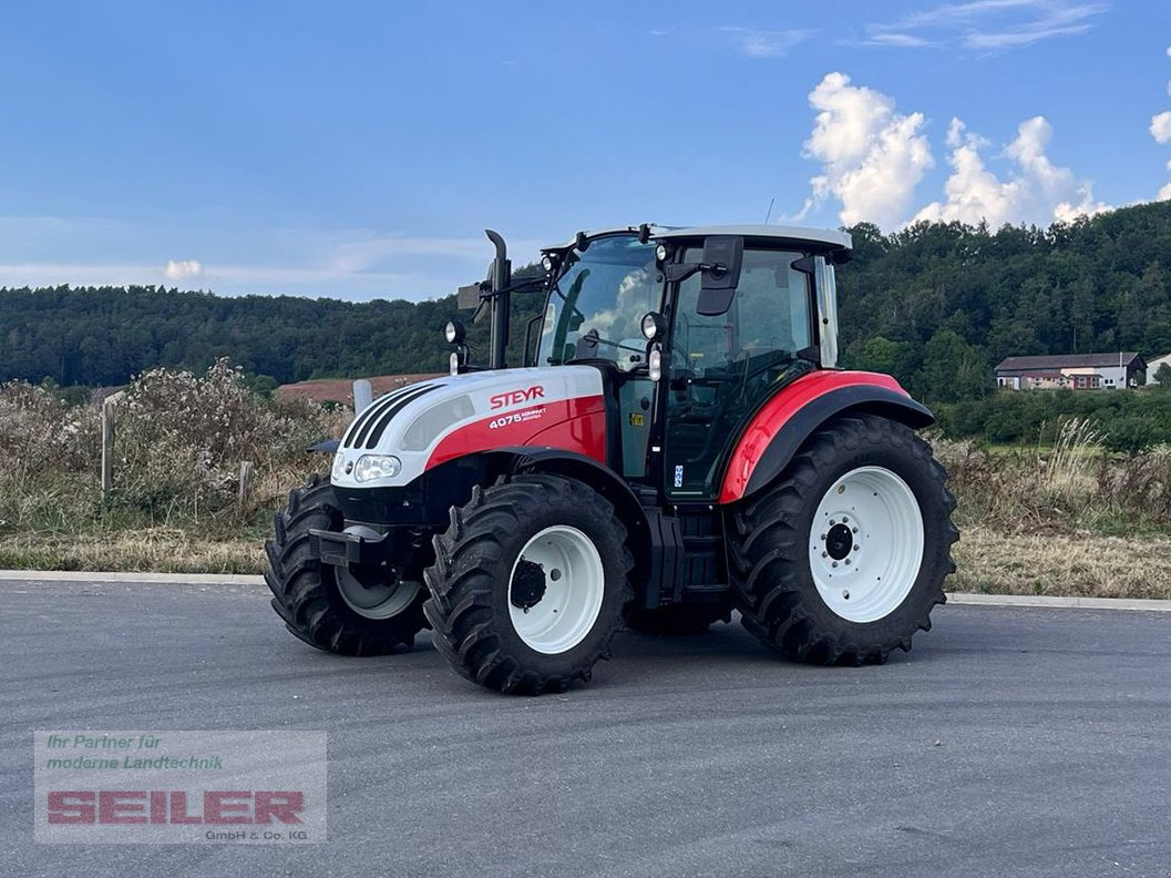 Steyr Kompakt 4075 HILO - Traktor: obrázok 1 Steyr Kompakt 4075 HILO - Traktor: obrázok 1