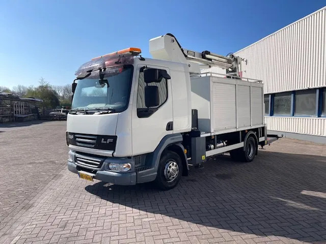 DAF LF 45.160 CUSTERS Hoogwerker 14,5 mtr / Skyworker 14,5mtr - Automobilová plošina: obrázok 4 DAF LF 45.160 CUSTERS Hoogwerker 14,5 mtr / Skyworker 14,5mtr - Automobilová plošina: obrázok 4
