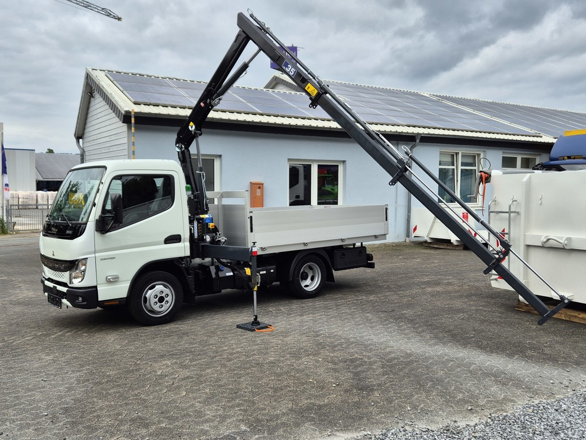 FUSO 3S15 Alu Pritsche 2.80m Ladekran - Dodávka valník: obrázok 1 FUSO 3S15 Alu Pritsche 2.80m Ladekran - Dodávka valník: obrázok 1