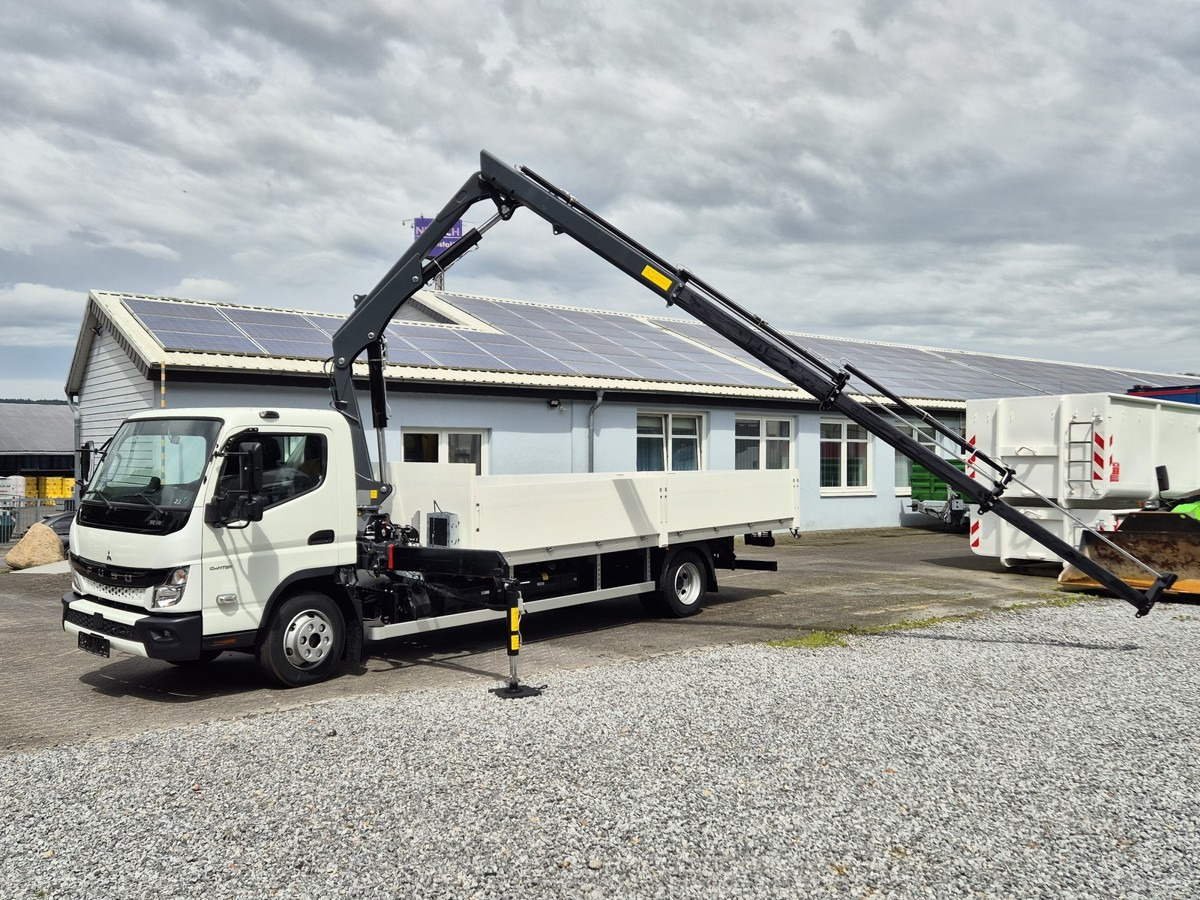 FUSO FUSO 9C18 Canter Alu Pritsche 5.5m Kran 3x hydr. - Dodávka valník: obrázok 2 FUSO FUSO 9C18 Canter Alu Pritsche 5.5m Kran 3x hydr. - Dodávka valník: obrázok 2