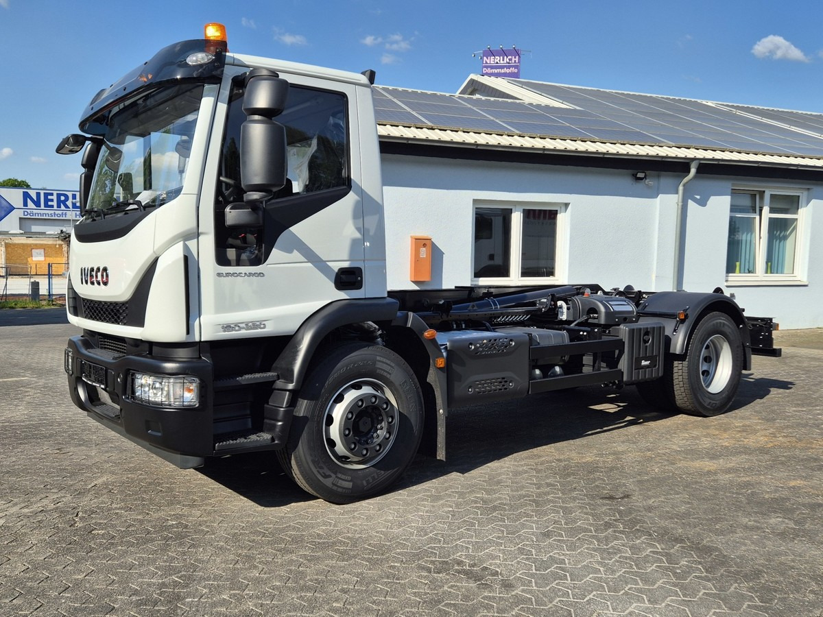 IVECO Euro Cargo 180E32 4x2 Abrollkipper NEU - Hákový nosič kontajnerov: obrázok 4 IVECO Euro Cargo 180E32 4x2 Abrollkipper NEU - Hákový nosič kontajnerov: obrázok 4
