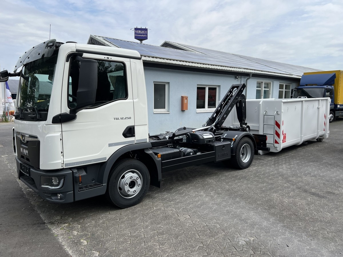 MAN TGL 12.250 BL NEU City Abrollkipper PowerMatic s - Hákový nosič kontajnerov: obrázok 5 MAN TGL 12.250 BL NEU City Abrollkipper PowerMatic s - Hákový nosič kontajnerov: obrázok 5