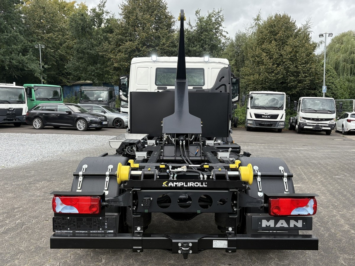 MAN TGL 8.160 BL City Abollkipper Schalter 8.190 - Hákový nosič kontajnerov: obrázok 5 MAN TGL 8.160 BL City Abollkipper Schalter 8.190 - Hákový nosič kontajnerov: obrázok 5