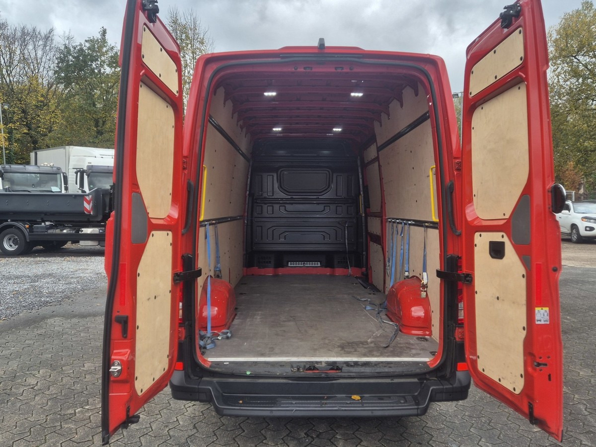 VW Crafter 35 Maxi L4H3 1Hand PDC sofort verfügbar! - Furgon: obrázok 5 VW Crafter 35 Maxi L4H3 1Hand PDC sofort verfügbar! - Furgon: obrázok 5