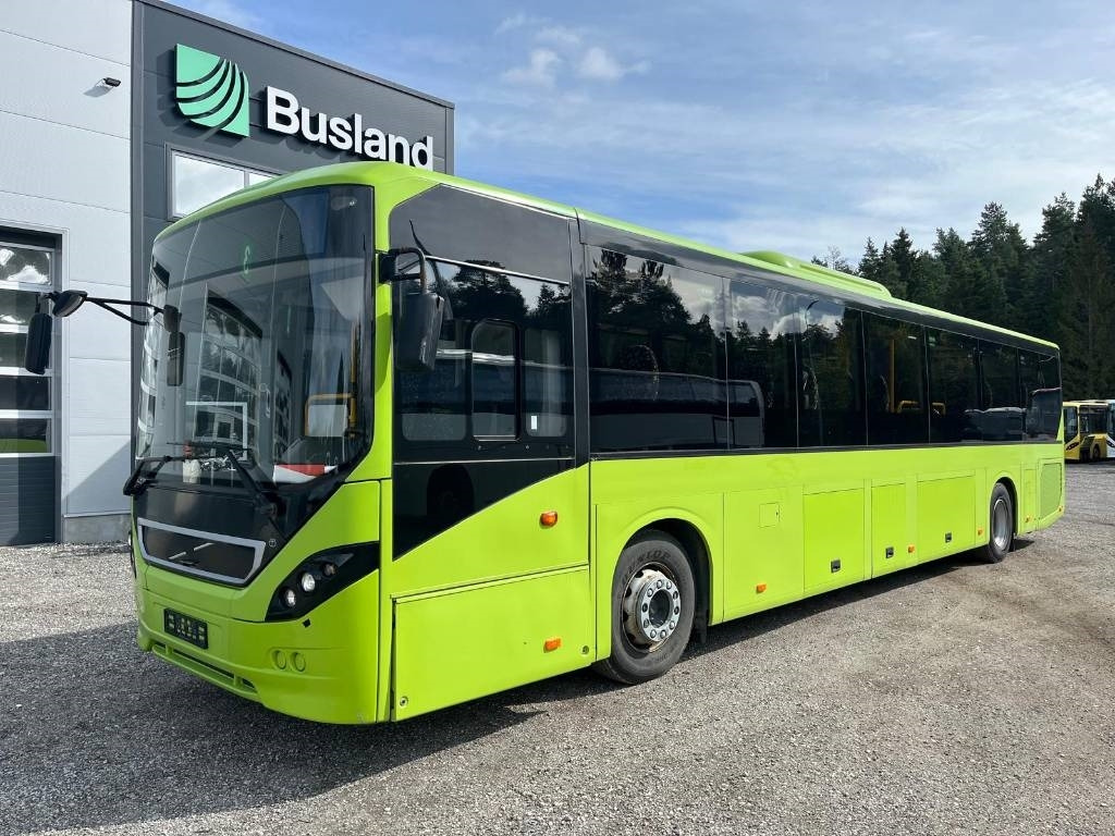 Volvo 8900 B8R - Prímestský autobus: obrázok 1 Volvo 8900 B8R - Prímestský autobus: obrázok 1