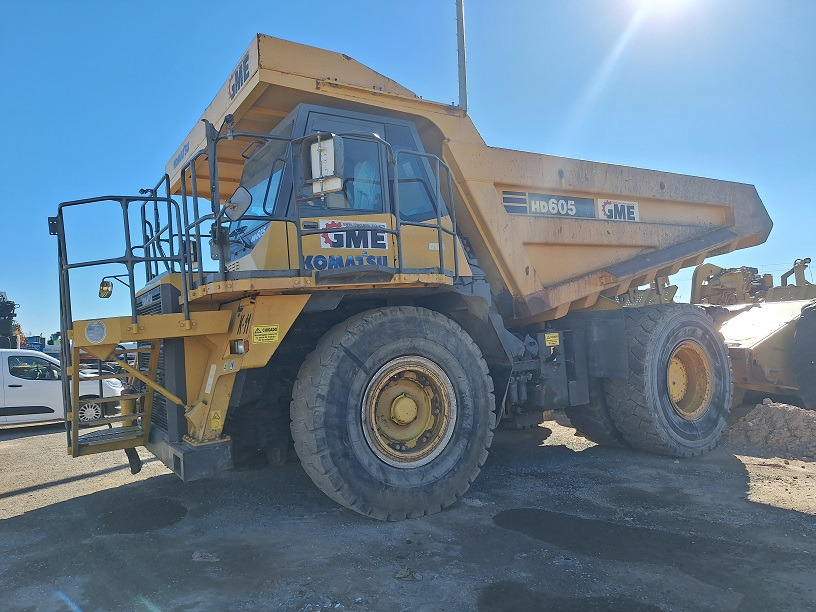 KOMATSU HD605-7EO - Pevný damper: obrázok 2 KOMATSU HD605-7EO - Pevný damper: obrázok 2