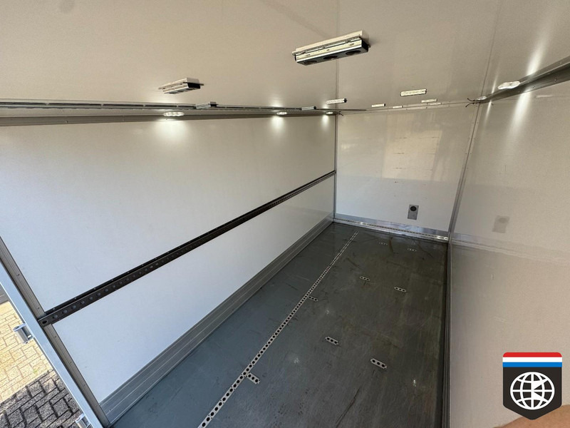 Mercedes-Benz Sprinter Laadbak verwarming - IDEAAL VOOR TRANSPORT VAN BLOEMEN IN DOZEN en/ of KRATTEN - Dodávka skriňová nadstavba: obrázok 4 Mercedes-Benz Sprinter Laadbak verwarming - IDEAAL VOOR TRANSPORT VAN BLOEMEN IN DOZEN en/ of KRATTEN - Dodávka skriňová nadstavba: obrázok 4