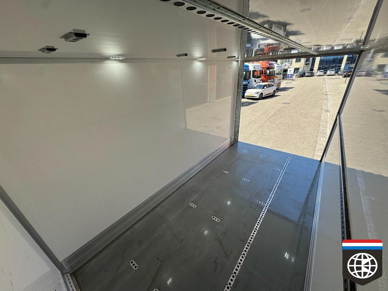 Mercedes-Benz Sprinter Laadbak verwarming - IDEAAL VOOR TRANSPORT VAN BLOEMEN IN DOZEN en/ of KRATTEN - Dodávka skriňová nadstavba: obrázok 3 Mercedes-Benz Sprinter Laadbak verwarming - IDEAAL VOOR TRANSPORT VAN BLOEMEN IN DOZEN en/ of KRATTEN - Dodávka skriňová nadstavba: obrázok 3