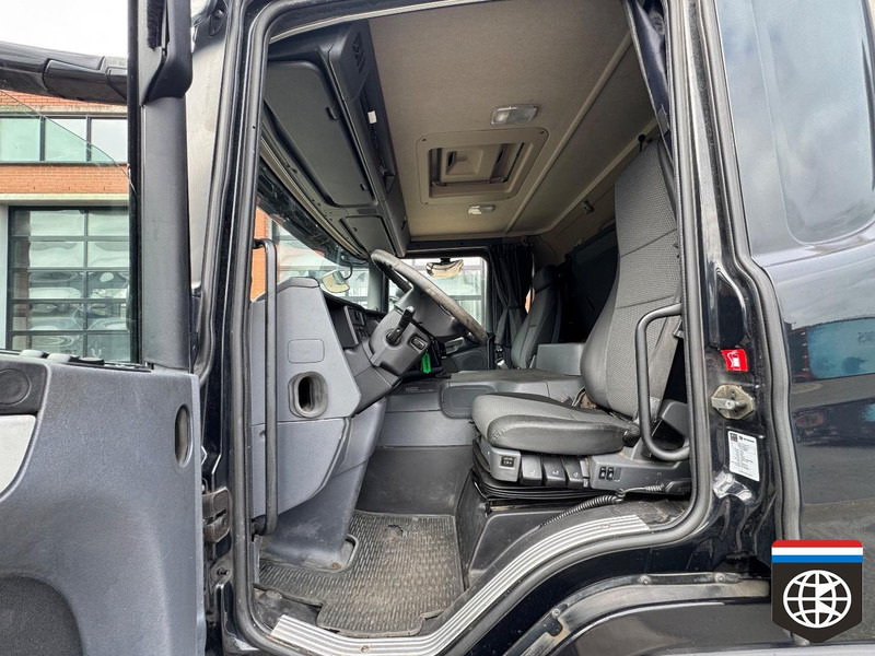 Scania P 360 6X2/4 Thermo King - Taillift - LOW KM !! - Chladirenské nákladné vozidlo: obrázok 5 Scania P 360 6X2/4 Thermo King - Taillift - LOW KM !! - Chladirenské nákladné vozidlo: obrázok 5