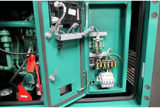 Cummins 10 kVA, Stromgenerator, Stamford - Elektrický generátor: obrázok 4 Cummins 10 kVA, Stromgenerator, Stamford - Elektrický generátor: obrázok 4