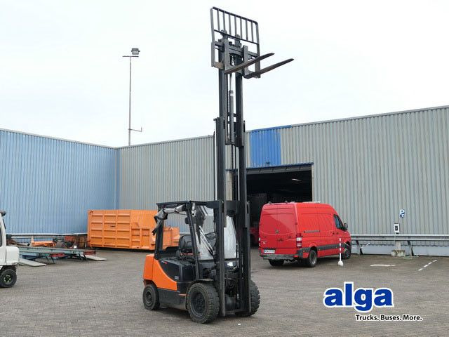 Doosan D35 C-5, 6m Hubhöhe, Freihub, 3,5to. Traglast - Dieselový vysokozdvižný vozík: obrázok 1 Doosan D35 C-5, 6m Hubhöhe, Freihub, 3,5to. Traglast - Dieselový vysokozdvižný vozík: obrázok 1