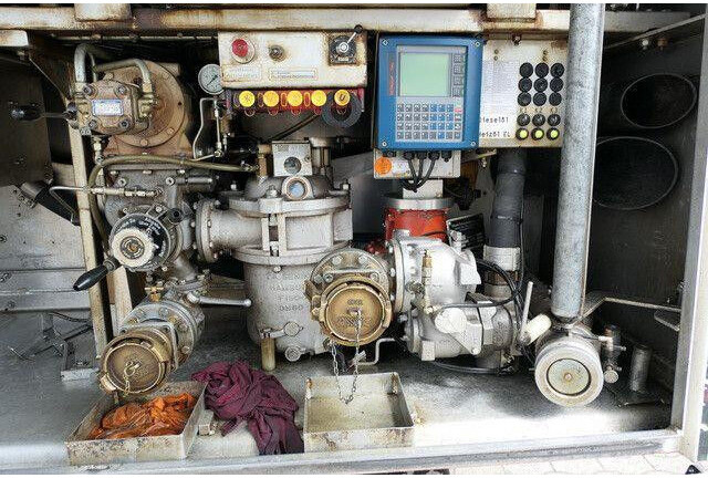 Cisternové vozidlo MAN 18.280 TGM, 14m³, 3 Kammern, 2x Schlauchtrommel: obrázok 8 Cisternové vozidlo MAN 18.280 TGM, 14m³, 3 Kammern, 2x Schlauchtrommel: obrázok 8