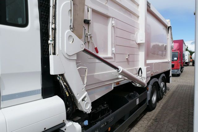 MAN 26.320 TGS BL 6x2, Überkopflader/Frontlader, AC MAN 26.320 TGS BL 6x2, Überkopflader/Frontlader, AC - Auto na odvoz odpadu: obrázok 5 MAN 26.320 TGS BL 6x2, Überkopflader/Frontlader, AC MAN 26.320 TGS BL 6x2, Überkopflader/Frontlader, AC - Auto na odvoz odpadu: obrázok 5
