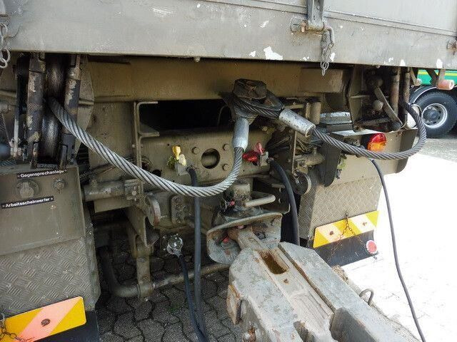 MAN OAF-34440VFA-AD 8x8, Seilwinde, Kran, AHK,Allrad - Plachtové nákladné vozidlo: obrázok 4 MAN OAF-34440VFA-AD 8x8, Seilwinde, Kran, AHK,Allrad - Plachtové nákladné vozidlo: obrázok 4