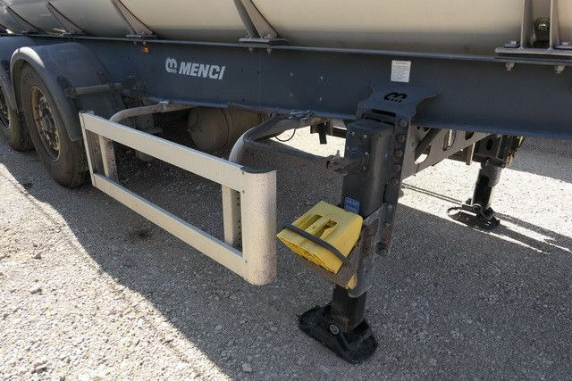 Menci SA 105/Lebensmittel/32.000 ltr./Iso/Spülleitung - Cisternový náves: obrázok 5 Menci SA 105/Lebensmittel/32.000 ltr./Iso/Spülleitung - Cisternový náves: obrázok 5