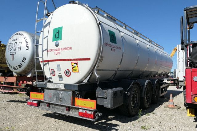 Menci SA 105/Lebensmittel/32.000 ltr./Iso/Spülleitung - Cisternový náves: obrázok 2 Menci SA 105/Lebensmittel/32.000 ltr./Iso/Spülleitung - Cisternový náves: obrázok 2