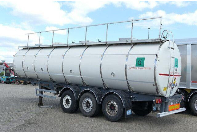 Menci SA 105/Lebensmittel Tank 32 cbm./12x auf Lager! - Cisternový náves: obrázok 5 Menci SA 105/Lebensmittel Tank 32 cbm./12x auf Lager! - Cisternový náves: obrázok 5