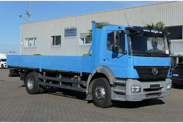 Mercedes-Benz 1824 L Axor 4x2, 3. Sitz, AHK, Gerüstbau, Klima - Valníkový/ Plošinový nákladný automobil: obrázok 3 Mercedes-Benz 1824 L Axor 4x2, 3. Sitz, AHK, Gerüstbau, Klima - Valníkový/ Plošinový nákladný automobil: obrázok 3