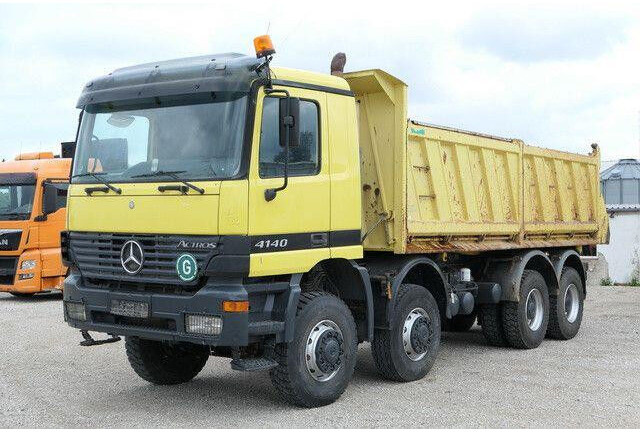 Mercedes-Benz 4140 AK Actros, Allrad, alter Tacho, 4x am Lager - Sklápač: obrázok 2 Mercedes-Benz 4140 AK Actros, Allrad, alter Tacho, 4x am Lager - Sklápač: obrázok 2