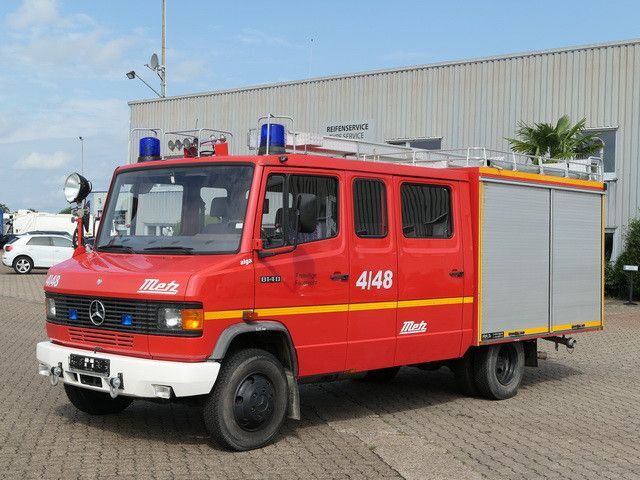 Mercedes-Benz 814 D/Feuerwehr/Metz/Wassertank/Pumpe - Hasičské vozidlo: obrázok 4 Mercedes-Benz 814 D/Feuerwehr/Metz/Wassertank/Pumpe - Hasičské vozidlo: obrázok 4