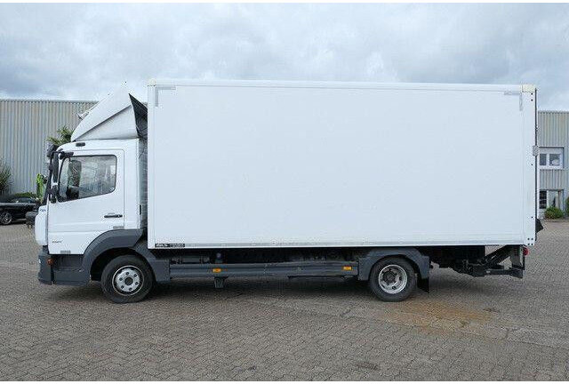 Mercedes-Benz 821 L Atego 4x2, 6.100mm lang, LBW, Klima, Luft - Skříňový nákladní auto: obrázok 5 Mercedes-Benz 821 L Atego 4x2, 6.100mm lang, LBW, Klima, Luft - Skříňový nákladní auto: obrázok 5