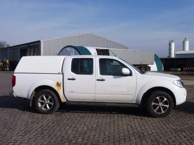 Nissan Navara 2.5 Tdi 4x4, DOKA, Pickup, Klima, AHK - Dodávka valník: obrázok 4 Nissan Navara 2.5 Tdi 4x4, DOKA, Pickup, Klima, AHK - Dodávka valník: obrázok 4