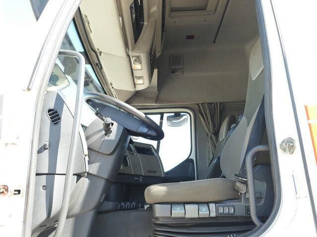 Renault 380-DXI11 PREMIUM, 2x AHK, Sitz-Liegekombination - Podvozek s kabinou: obrázok 4 Renault 380-DXI11 PREMIUM, 2x AHK, Sitz-Liegekombination - Podvozek s kabinou: obrázok 4