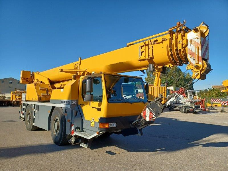 LIEBHERR LTM 1040 2.1 - Autožeriav: obrázok 1 LIEBHERR LTM 1040 2.1 - Autožeriav: obrázok 1