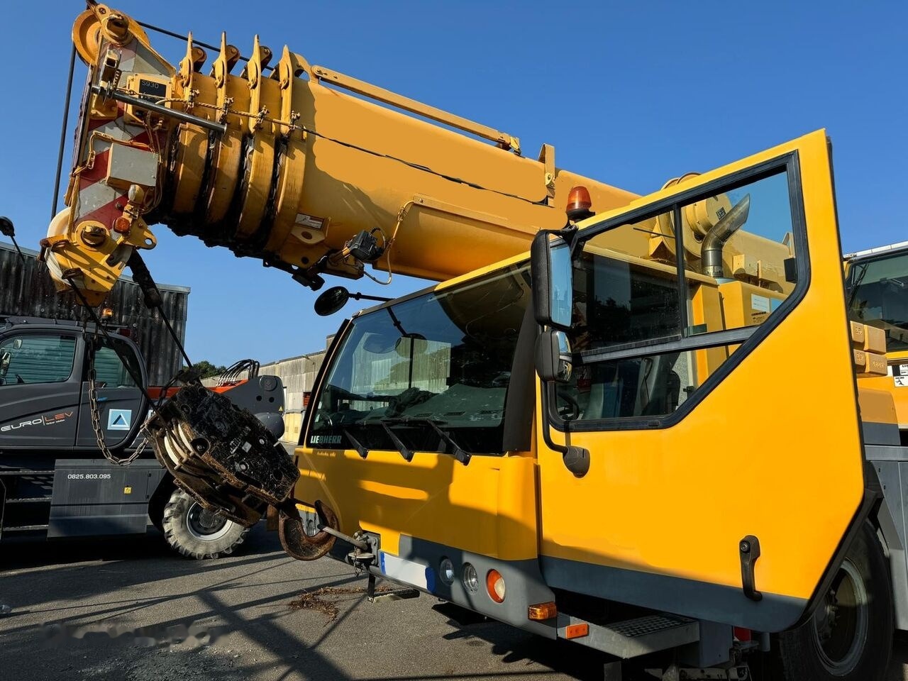 Liebherr LTM 1055 3.2 - Autožeriav: obrázok 2 Liebherr LTM 1055 3.2 - Autožeriav: obrázok 2