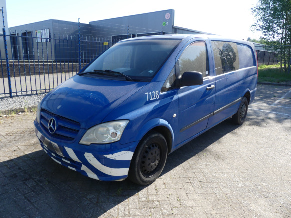 REF:7128 - Camionnette Mercedes-Benz Vito (2011-346.992 km) - Dodávka: obrázok 1 REF:7128 - Camionnette Mercedes-Benz Vito (2011-346.992 km) - Dodávka: obrázok 1