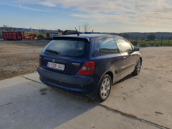 Honda Civic - Automobil: obrázok 5 Honda Civic - Automobil: obrázok 5
