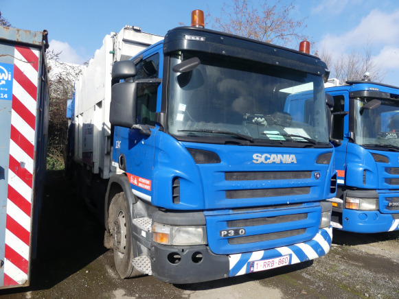 REF:1247 - Camion poubelle Scania P360 (2011 - 211.813 km) - Auto na odvoz odpadu: obrázok 2 REF:1247 - Camion poubelle Scania P360 (2011 - 211.813 km) - Auto na odvoz odpadu: obrázok 2