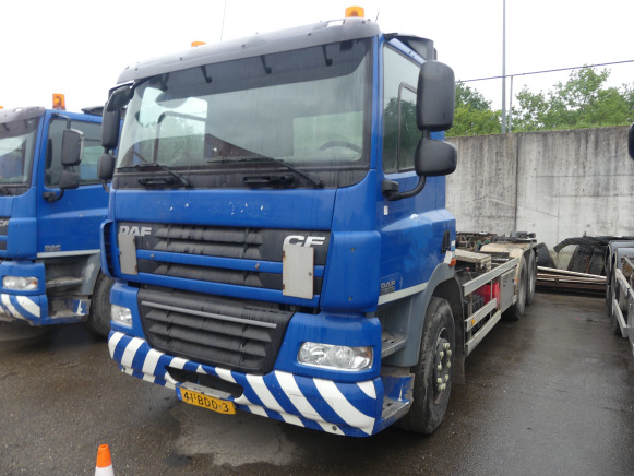 REF:41-BDD-3 - Camion porte container DAF FAS CF 85 (2013-417.489 km) - Kontejnérový podvozek/ Výměnná nástavba: obrázok 1 REF:41-BDD-3 - Camion porte container DAF FAS CF 85 (2013-417.489 km) - Kontejnérový podvozek/ Výměnná nástavba: obrázok 1