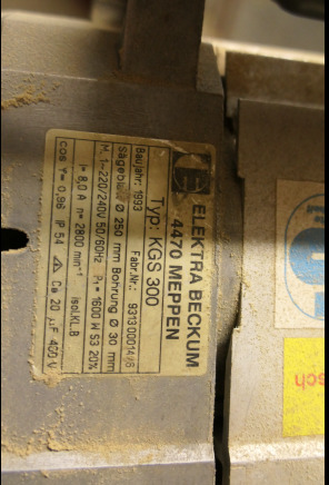 Scie à onglet Elektra Beckum KGS300 - Drevoobrábací stroj: obrázok 5 Scie à onglet Elektra Beckum KGS300 - Drevoobrábací stroj: obrázok 5