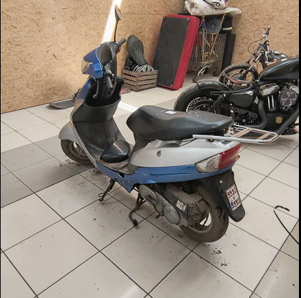 Scooter Peugeot QM50QT-6 - Motocykel: obrázok 3 Scooter Peugeot QM50QT-6 - Motocykel: obrázok 3