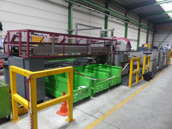 Tronçonneuse numérique Behringer HBP 303A PCM - Kovoobrábací stroj: obrázok 1 Tronçonneuse numérique Behringer HBP 303A PCM - Kovoobrábací stroj: obrázok 1