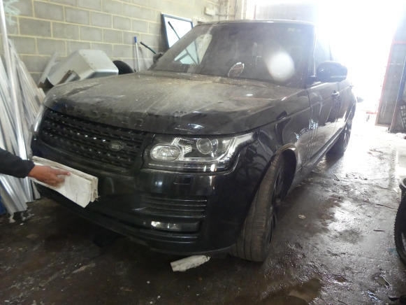 Voiture Landrover LG (2014-271.976 km) - Automobil: obrázok 1 Voiture Landrover LG (2014-271.976 km) - Automobil: obrázok 1