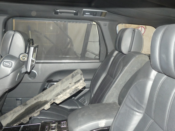 Voiture Landrover LG (2014-271.976 km) - Automobil: obrázok 5 Voiture Landrover LG (2014-271.976 km) - Automobil: obrázok 5