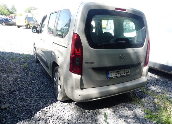 Voiture Opel Combo LIFE (2020-164.299 km-VIN:WOVECYHYLJ618520) - Dodávkа s dvojitou kabínou: obrázok 5 Voiture Opel Combo LIFE (2020-164.299 km-VIN:WOVECYHYLJ618520) - Dodávkа s dvojitou kabínou: obrázok 5