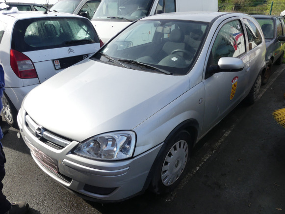 Voiture Opel Corsa - Automobil: obrázok 1 Voiture Opel Corsa - Automobil: obrázok 1