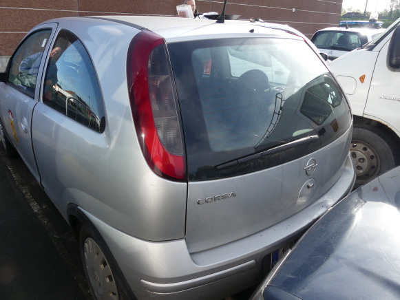 Voiture Opel Corsa - Automobil: obrázok 3 Voiture Opel Corsa - Automobil: obrázok 3