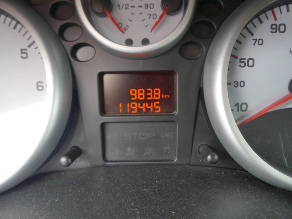 Voiture Peugeot 206+ (2010-119.445 km) - Automobil: obrázok 5 Voiture Peugeot 206+ (2010-119.445 km) - Automobil: obrázok 5
