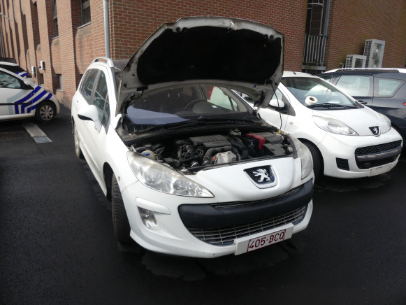 Voiture Peugeot 308 (2010-184.813 km) - Automobil: obrázok 2 Voiture Peugeot 308 (2010-184.813 km) - Automobil: obrázok 2