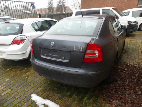 Voiture Skoda Octavia (2007-111.444 km) - Automobil: obrázok 3 Voiture Skoda Octavia (2007-111.444 km) - Automobil: obrázok 3