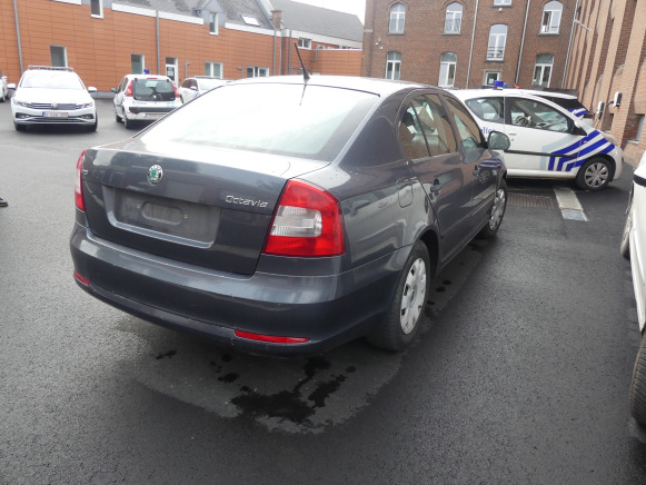 Voiture Skoda Octavia (2012-151.295 km) - Automobil: obrázok 3 Voiture Skoda Octavia (2012-151.295 km) - Automobil: obrázok 3