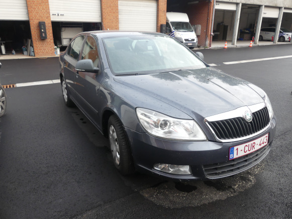 Voiture Skoda Octavia (2012-151.295 km) - Automobil: obrázok 2 Voiture Skoda Octavia (2012-151.295 km) - Automobil: obrázok 2