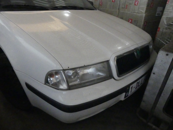 Voiture Skoda Octavia GLX - Automobil: obrázok 4 Voiture Skoda Octavia GLX - Automobil: obrázok 4
