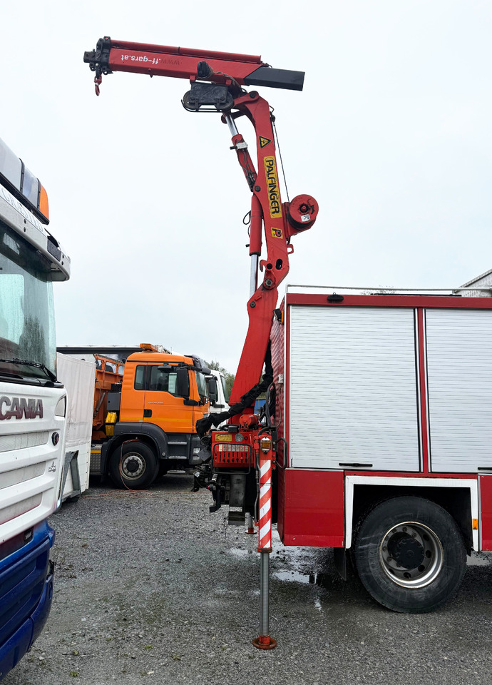 PALFINGER PK 7000 A crane with winch, Ladekran mit Seilwinde  - Hydraulická ruka: obrázok 2 PALFINGER PK 7000 A crane with winch, Ladekran mit Seilwinde  - Hydraulická ruka: obrázok 2