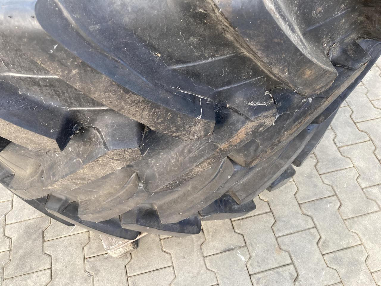 Alliance 420/85R28 - Pneumatika pre Poľnohospodárske stroje: obrázok 3 Alliance 420/85R28 - Pneumatika pre Poľnohospodárske stroje: obrázok 3